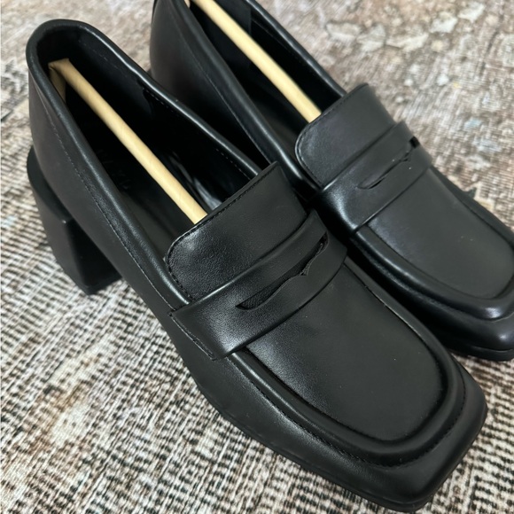 NA-KD Squared Toe Heeled Loafers - Picture 10 of 12